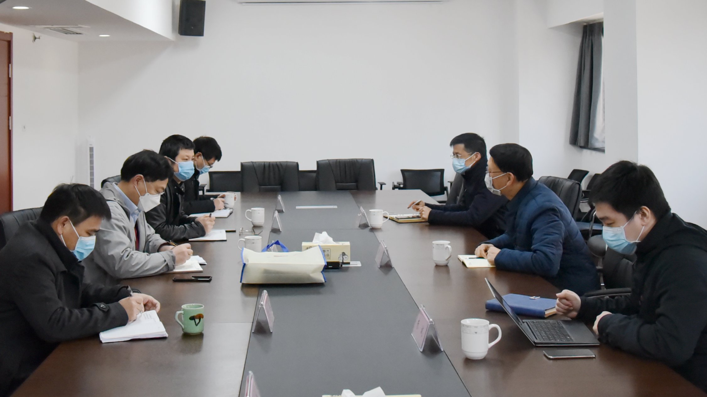 上城區科技局楊東書(shū)記一行到訪(fǎng)浙茶集團